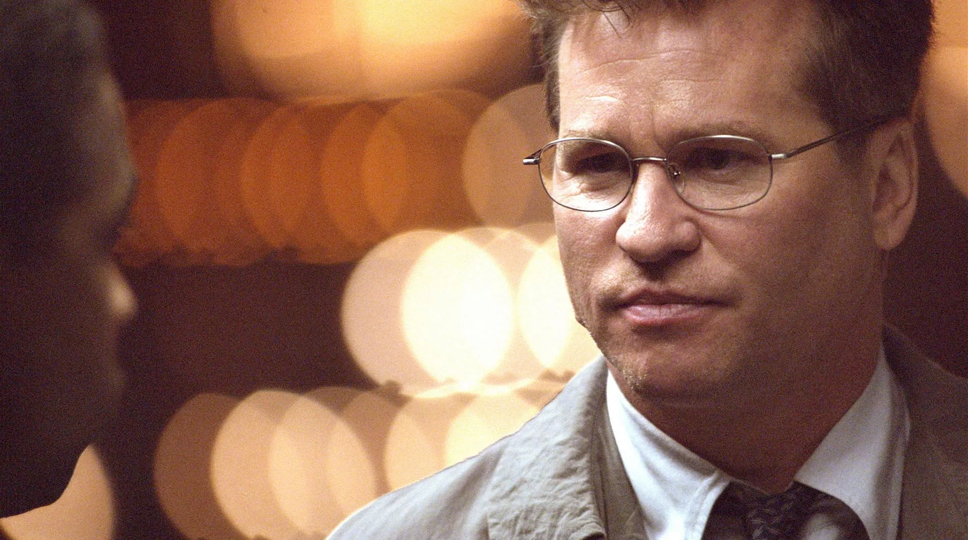 Val Kilmer on the set of Deja Vu - Image via Getty