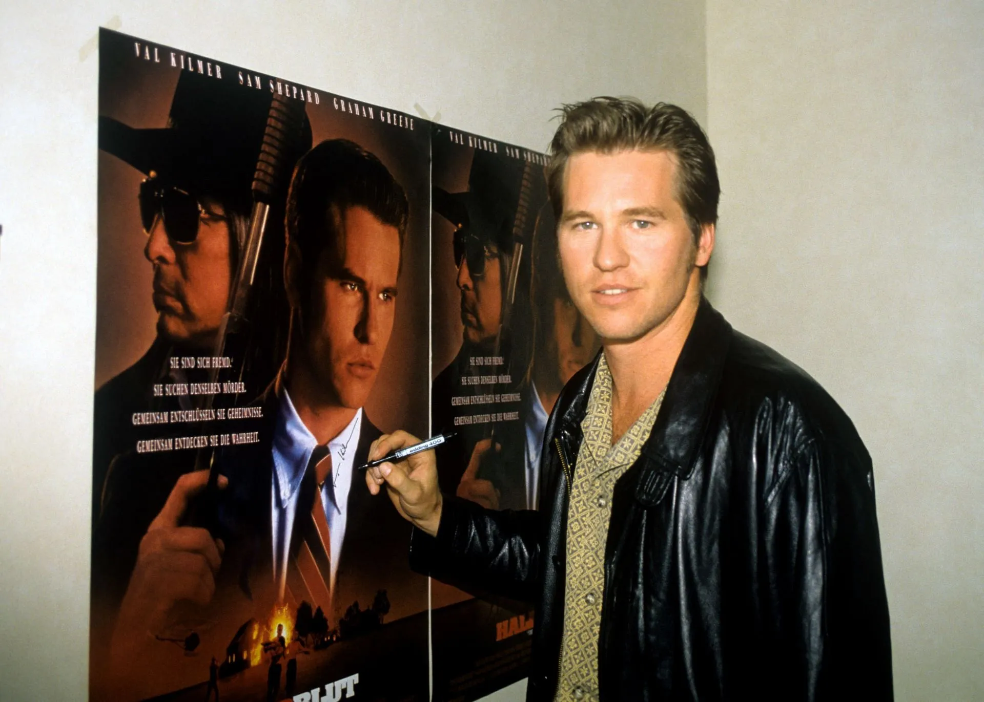 Val Kilmer on 12.08.1992 in München / Munich. (Photo by Fryderyk Gabowicz/picture alliance via Getty Images)