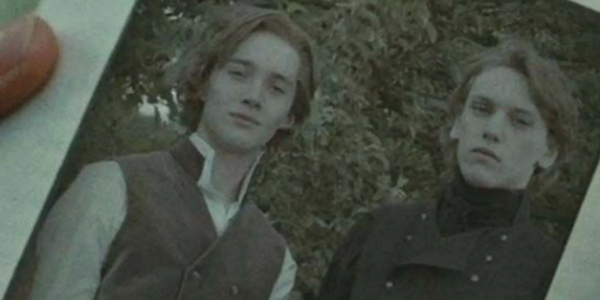 Young Dumbledore and Grindelwald Young Dumbledore and Grindelwald