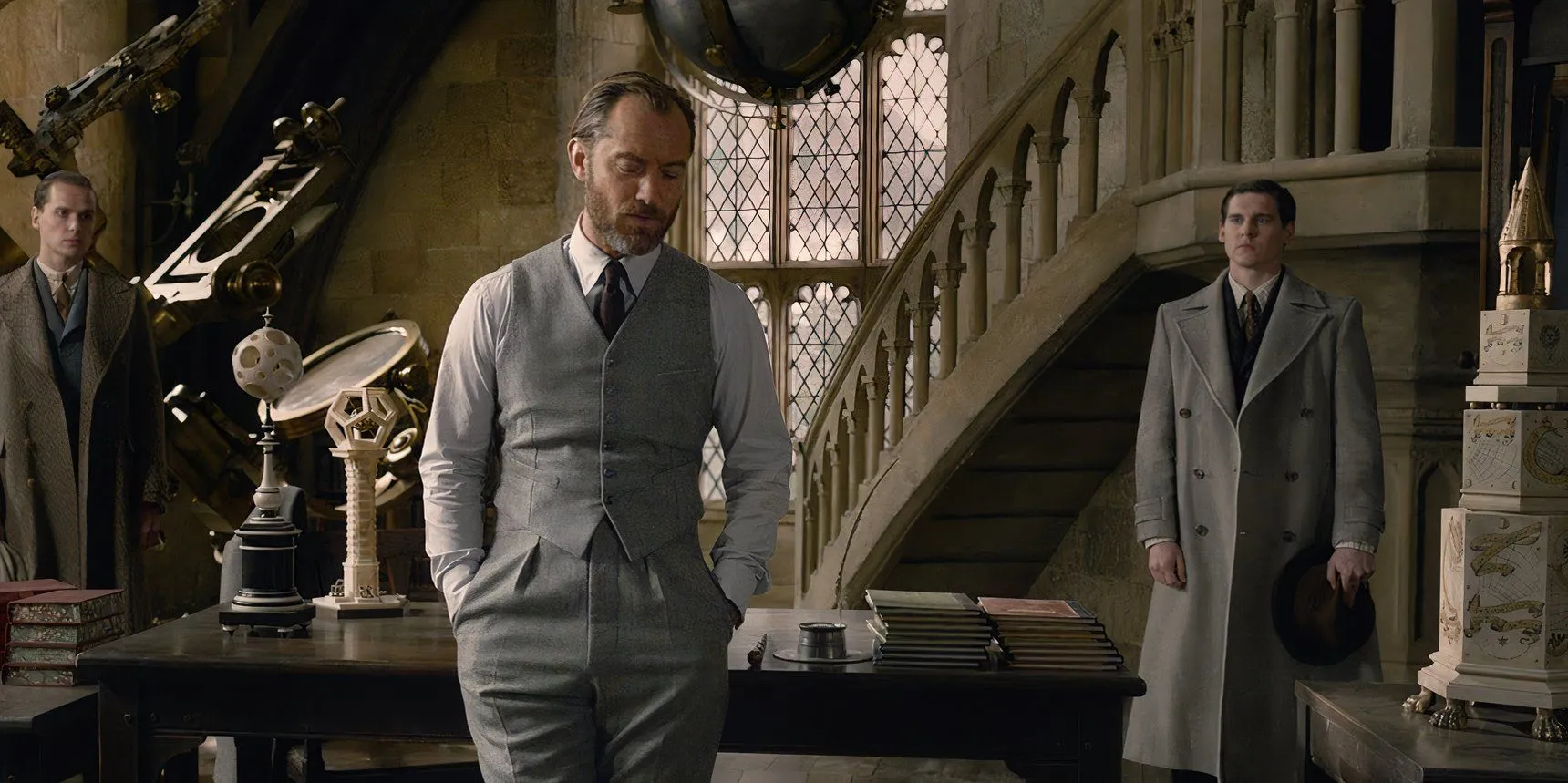 Dumbledore with Aurors Dumbledore with Aurors