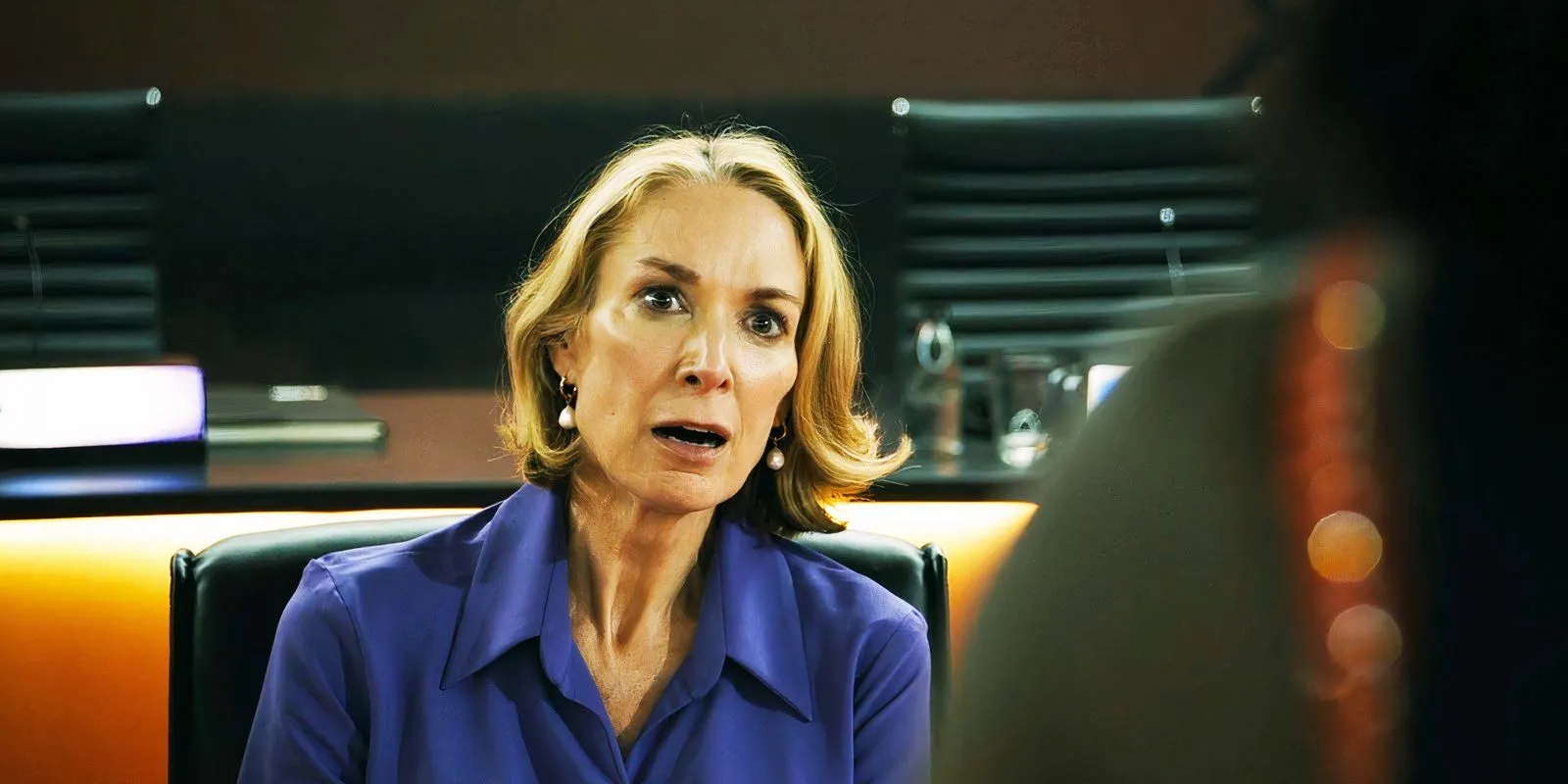 Elizabeth Marvel as Treasury Secretary Joanna Worth in G20 Elizabeth Marvel as Treasury Secretary Joanna Worth in G20