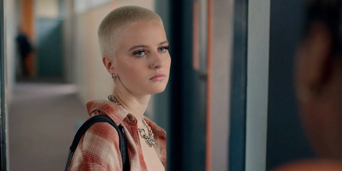 Harper looking annoyed in Heartbreak High.
