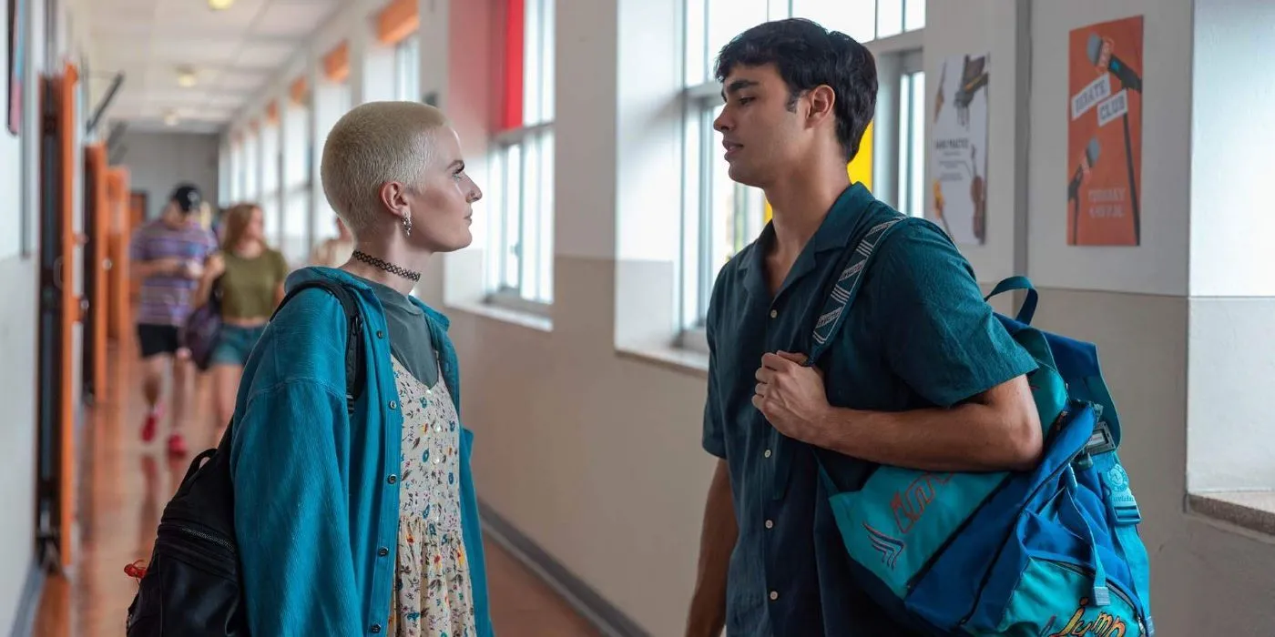 Harper speaking to Malakai in Heartbreak High.