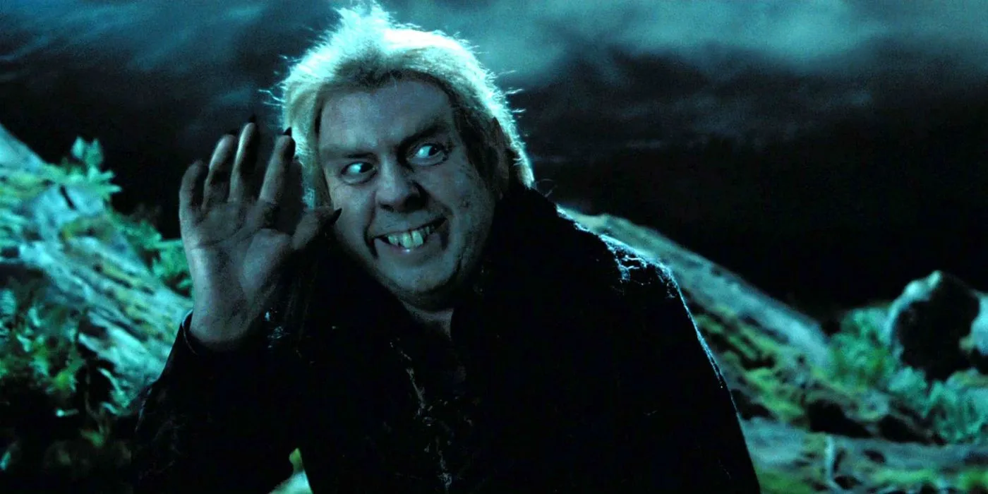 Peter Pettigrew waving in a scene from Harry Potter and the Prisoner of Azkaban Peter Pettigrew waving in a scene from Harry Potter and the Prisoner of Azkaban