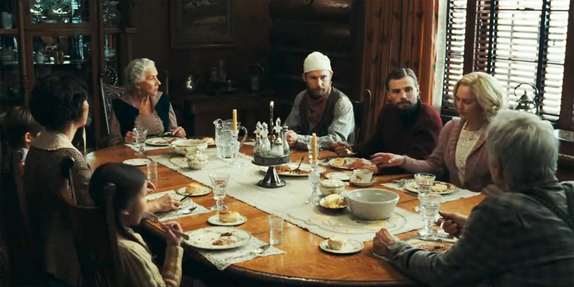 Jacob's family at the table in 1923