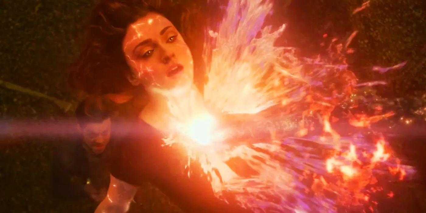 Jean Grey using the Phoenix Force in X-Men: Dark Phoenix Jean Grey using the Phoenix Force in X-Men: Dark Phoenix