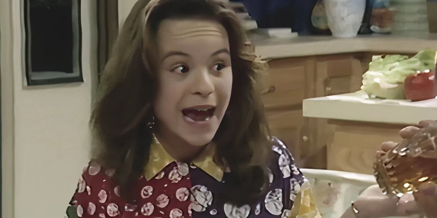 Jenna von Oÿ as Six Lemeure in Blossom Jenna von Oÿ as Six Lemeure in Blossom