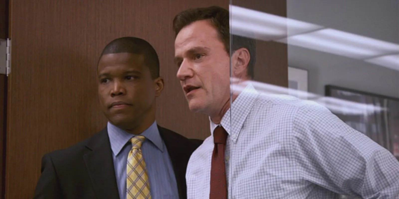 Jones and Peter in White Collar Jones and Peter in White Collar
