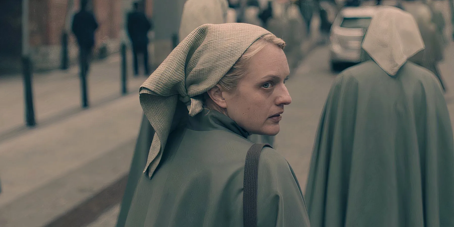 Elizabeth Moss as June in The Handmaid's Tale.