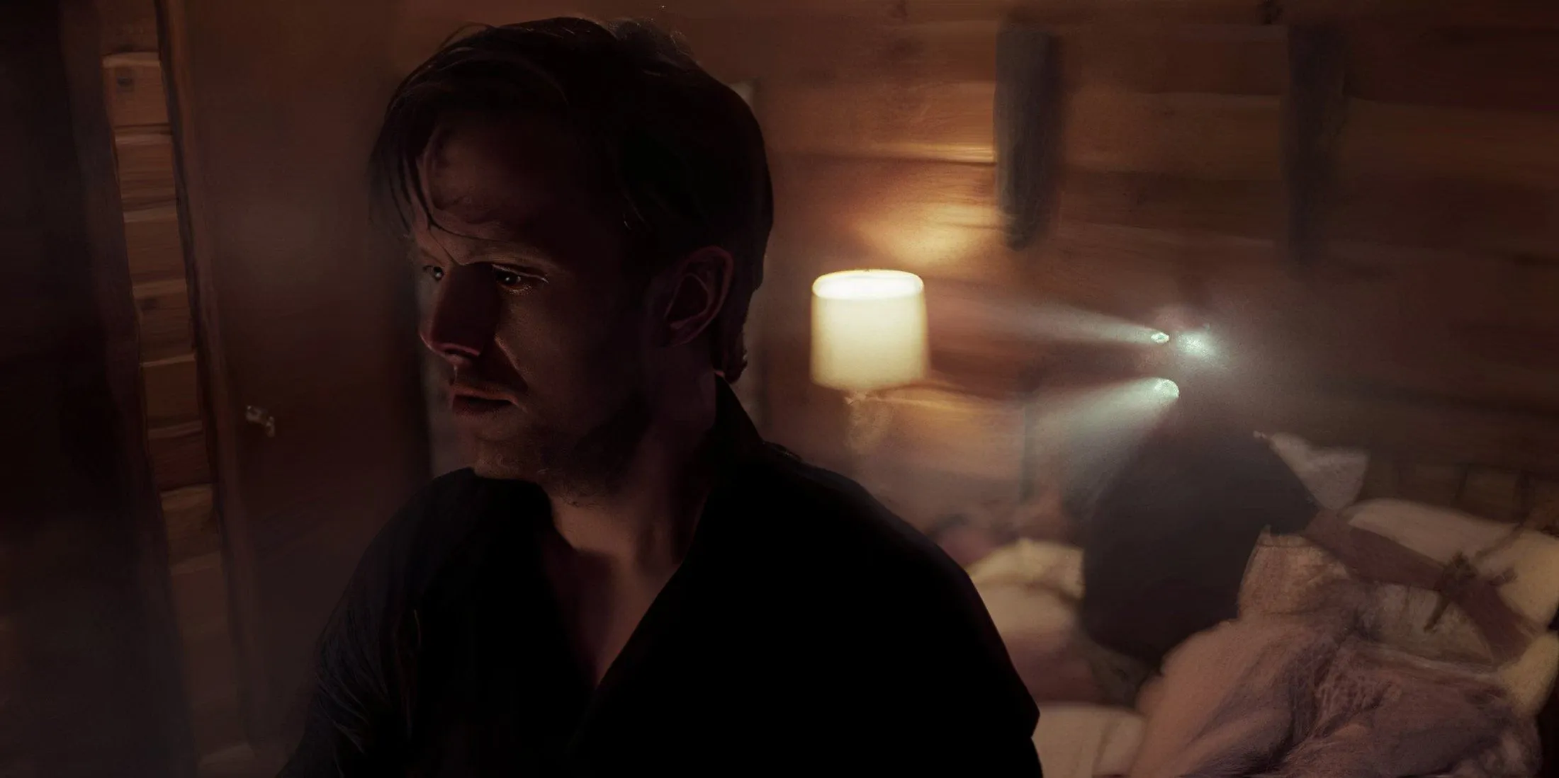 Mark O'Brien as Mason
