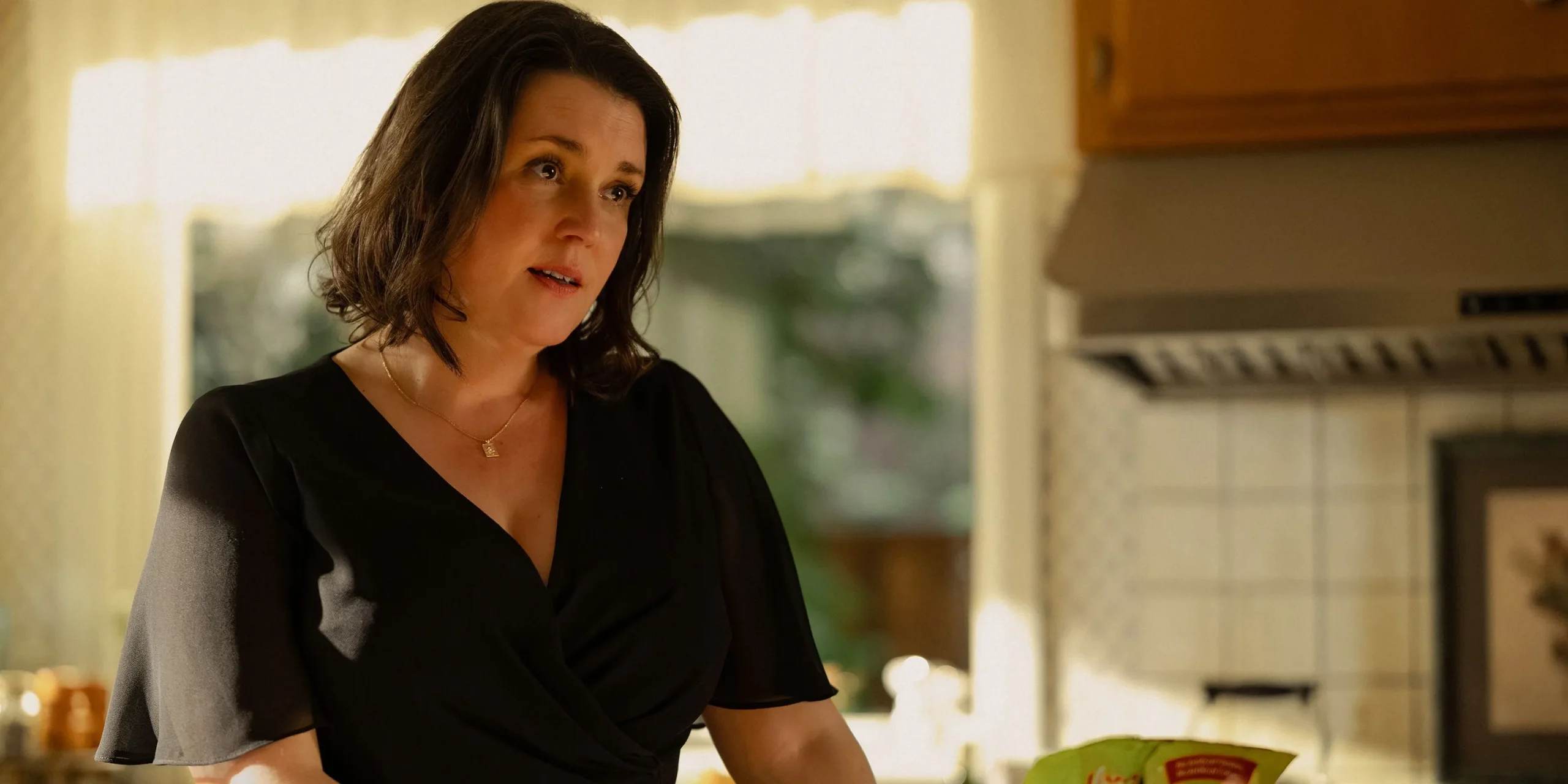 Melanie Lynskey as Shauna Melanie Lynskey as Shauna