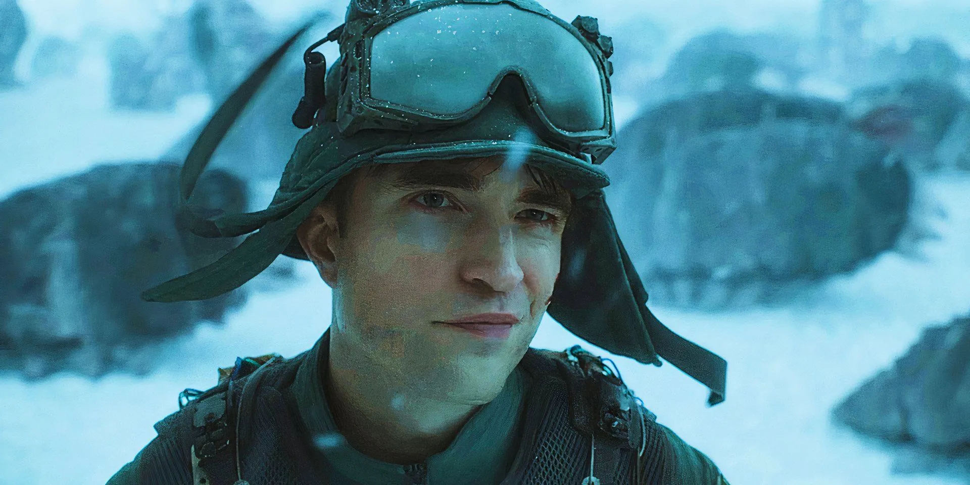 Robert Pattinson in Mickey 17 Robert Pattinson in Mickey 17