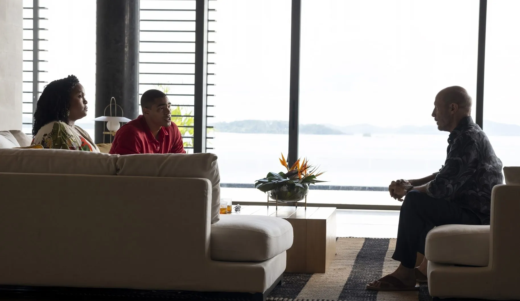 Natasha Rothwell and Nicholas Duvernay in The White Lotus season three.