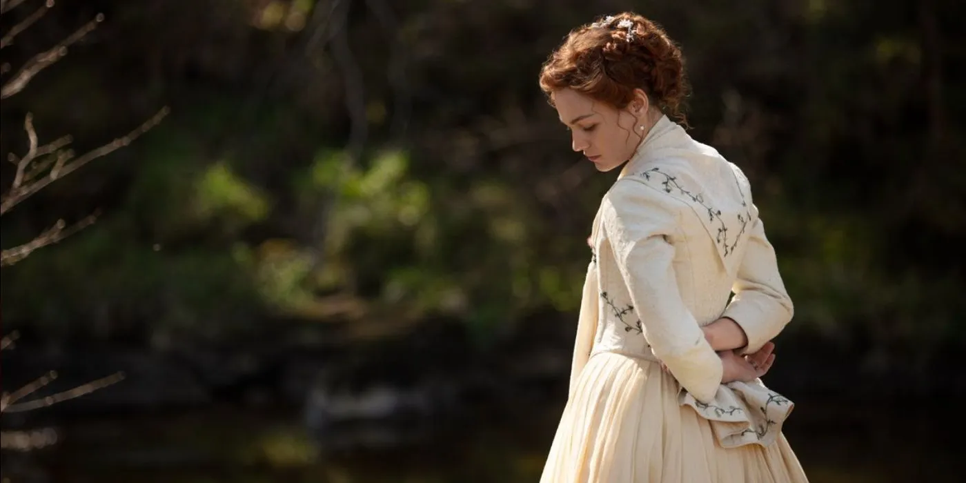 Sophie Skelton as Brianna Randall Fraser Mackenzie Sophie Skelton as Brianna Randall Fraser Mackenzie