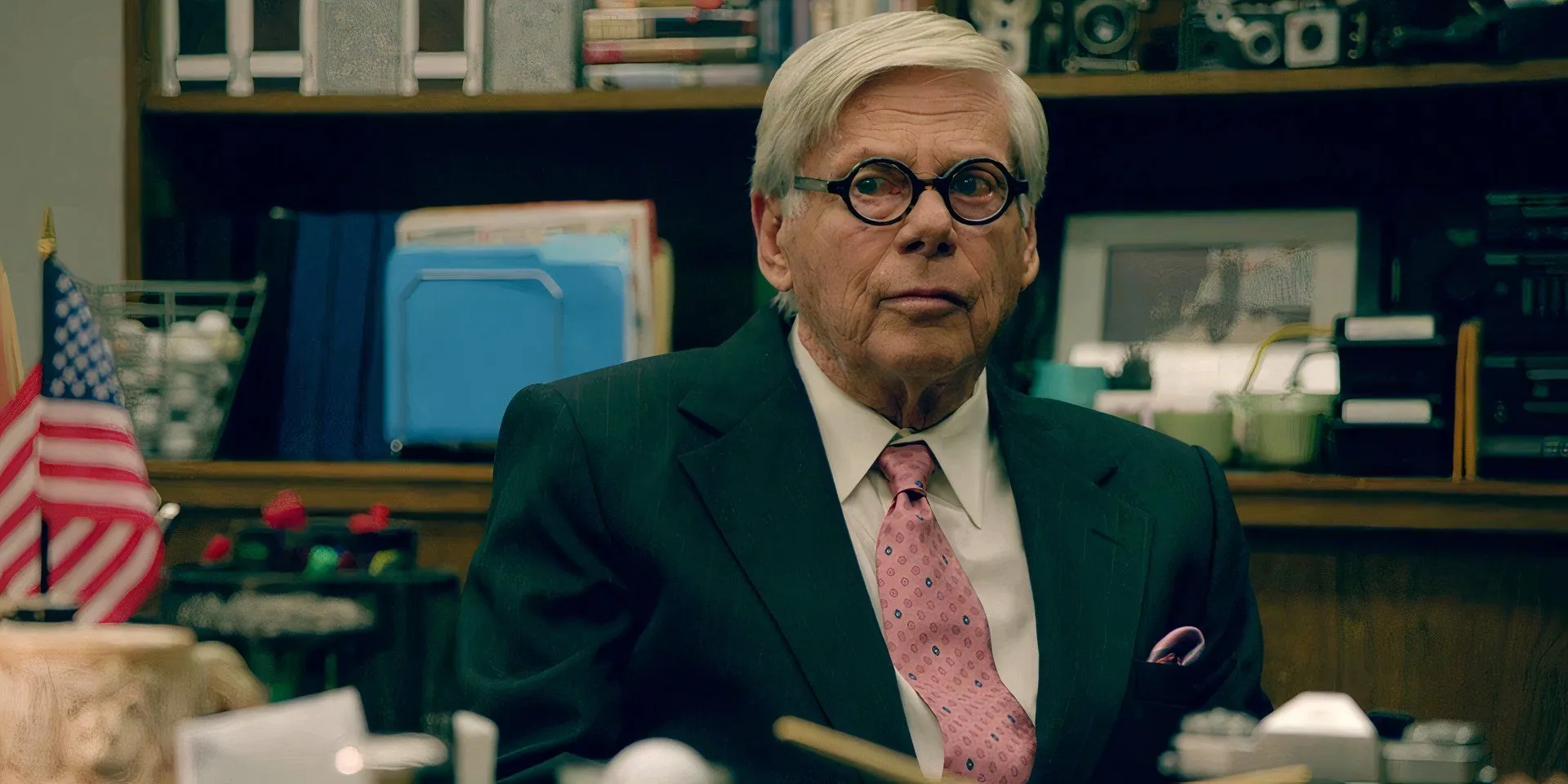 Robert Morse as Dominick Dunne in The People v OJ Simpson
