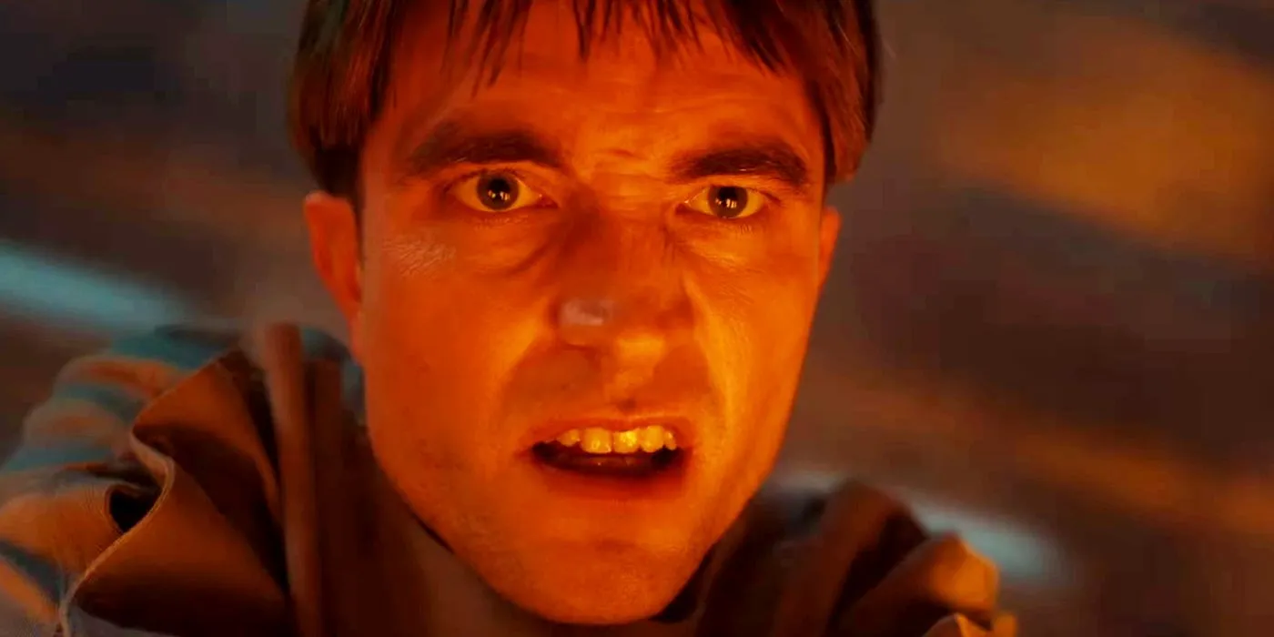 Robert Pattinson in Mickey 17