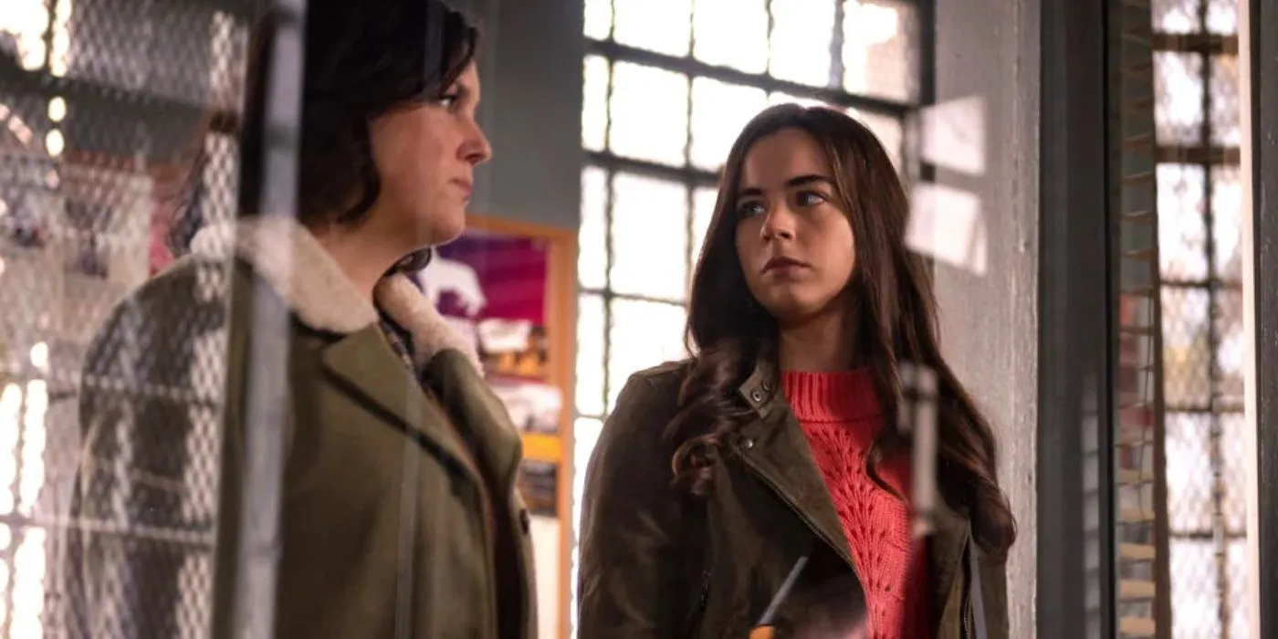 Shauna and Callie enter the police station in Yellowjackets Shauna and Callie enter the police station in Yellowjackets