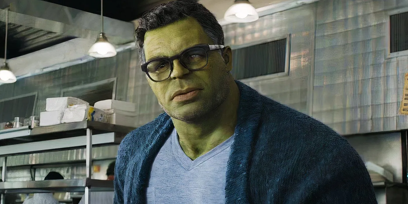 Smart Hulk speaking to Ant-Man