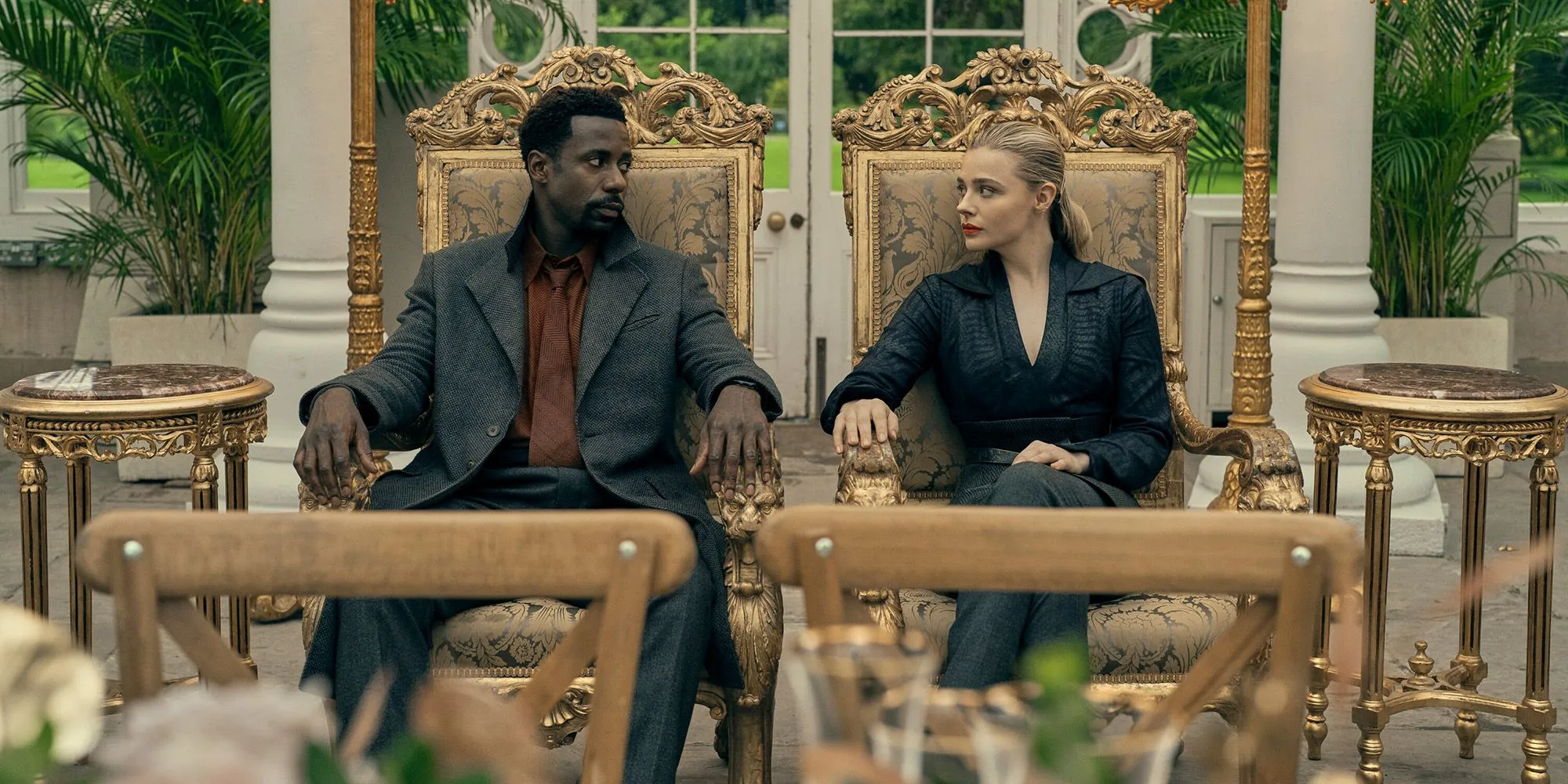 Gary Carr and Chloe Grace Moretz in The Peripheral Season 1
