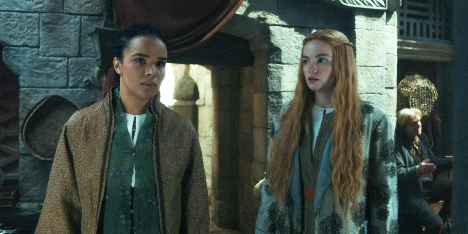 Elayne Trakand (Ceara Coveney) and Nynaeve al'Meara (Zoë Robins) in a traveling market in The Wheel of Time Season 3 Ep 3 Elayne Trakand (Ceara Coveney) and Nynaeve al'Meara (Zoë Robins) in a traveling market in The Wheel of Time Season 3 Ep 3