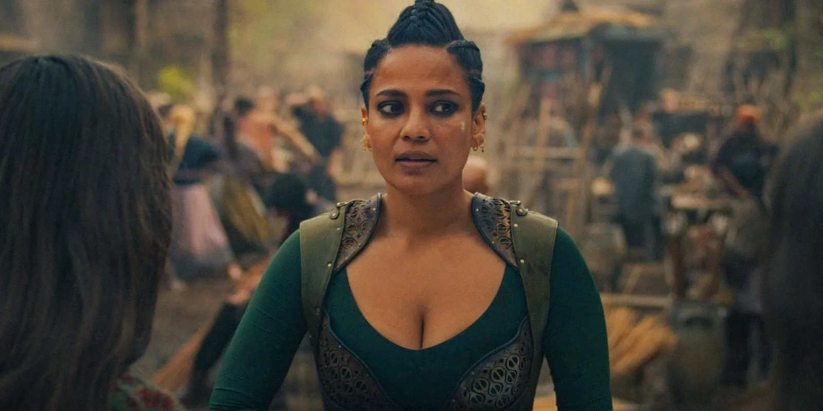 Alanna Mosvani (Priyanka Bose) giving lessons in The Wheel of Time Season 3 Episode 7 Alanna Mosvani (Priyanka Bose) giving lessons in The Wheel of Time Season 3 Episode 7