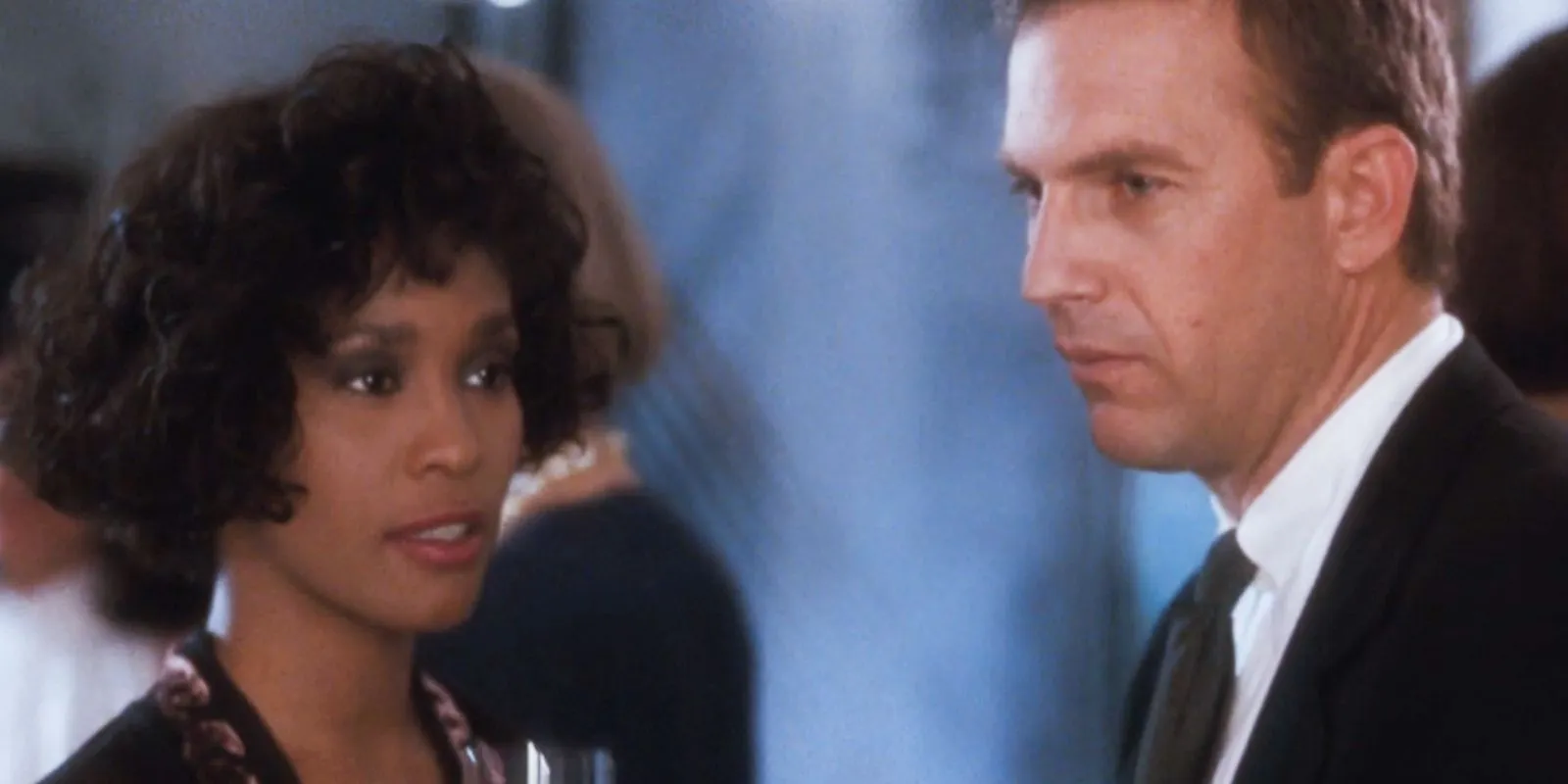 Costner and Houston Scene from The Bodyguard