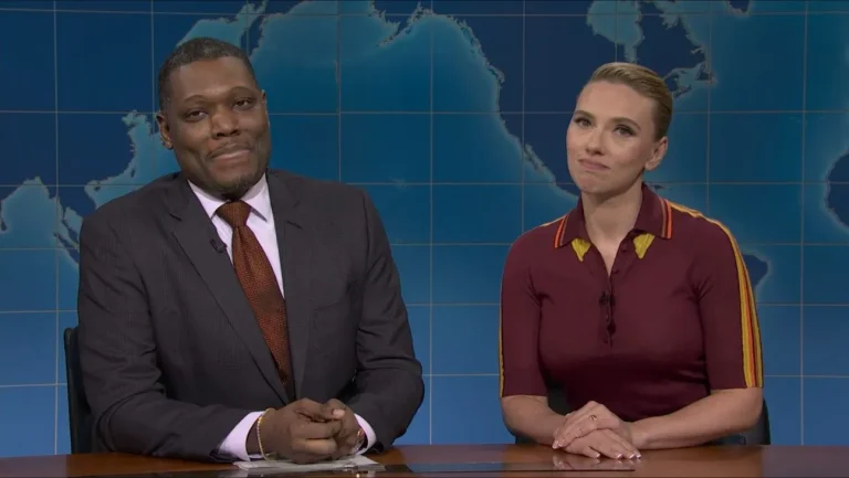 Michael Che Issues Apology to Scarlett Johansson Over Controversial Roast Beef Joke: “I Felt Jealous”