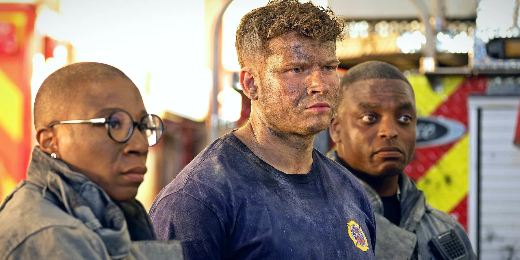 Aisha Hinds as Hen and Oliver Stark as Buck in 9-1-1 season 8, episode 18. Aisha Hinds as Hen and Oliver Stark as Buck in 9-1-1 season 8, episode 18.