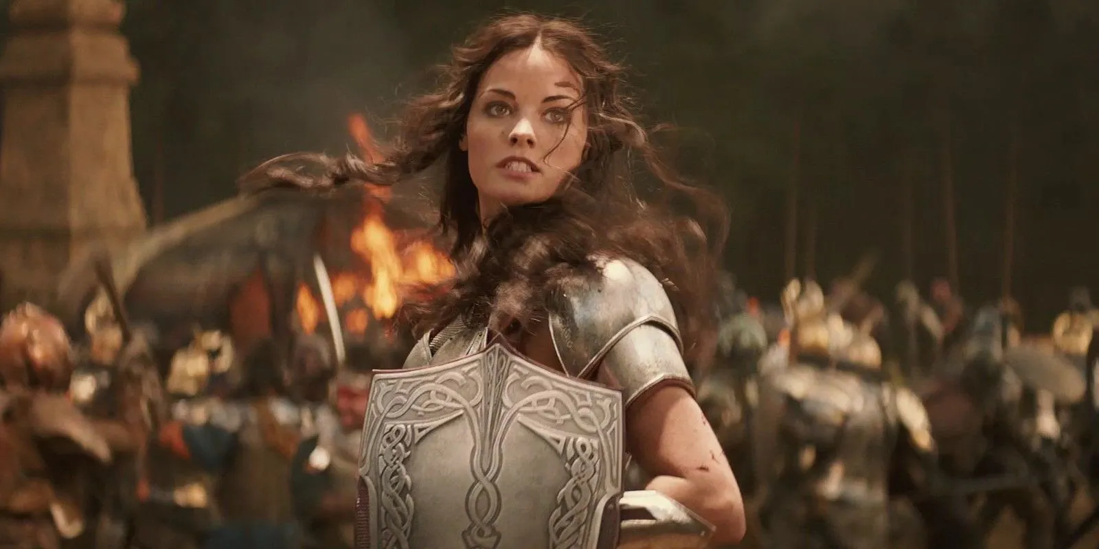 Lady Sif in battle Lady Sif in battle