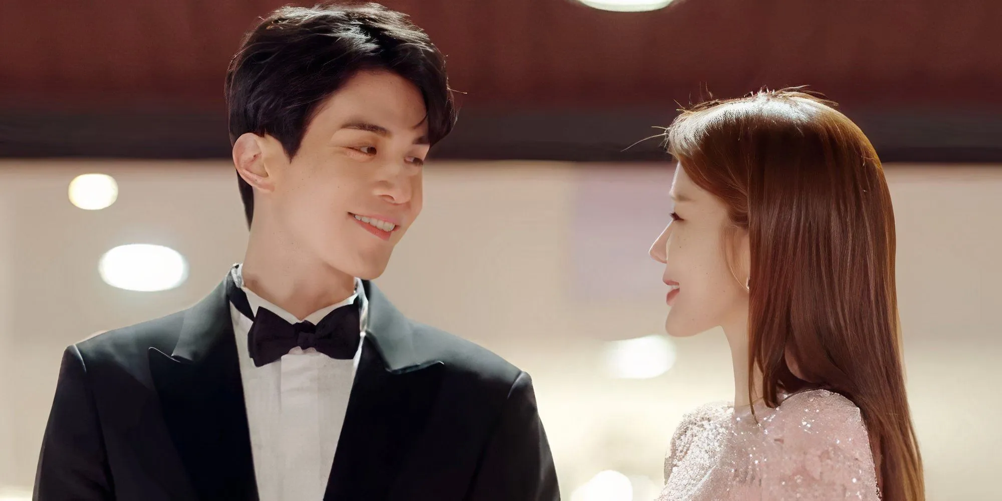 Lee Dong-wook and Yoo In-na in Touch Your Heart