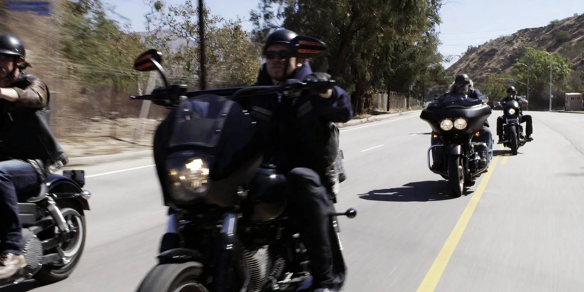 Sons of Anarchy Jax and the boys riding